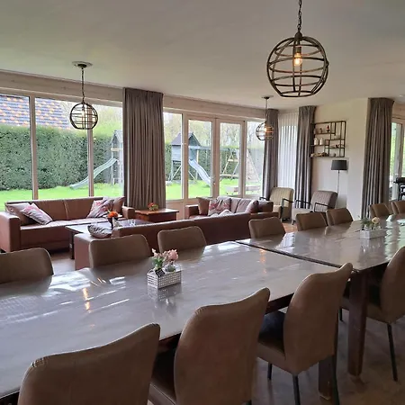 Familie Versantvoort Couette-café 3*