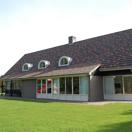 Couette-café Familie Versantvoort 3*