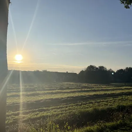 瓦坎提汇家庭住宿加早餐旅馆 3*